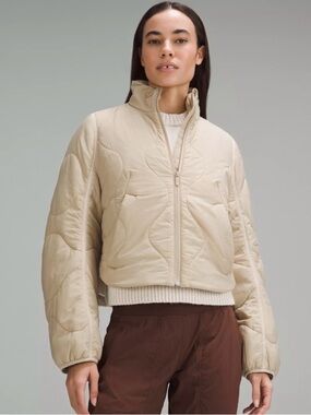 Lululemon Quilted Light Insulation Cropped Jacket Cream Size 4